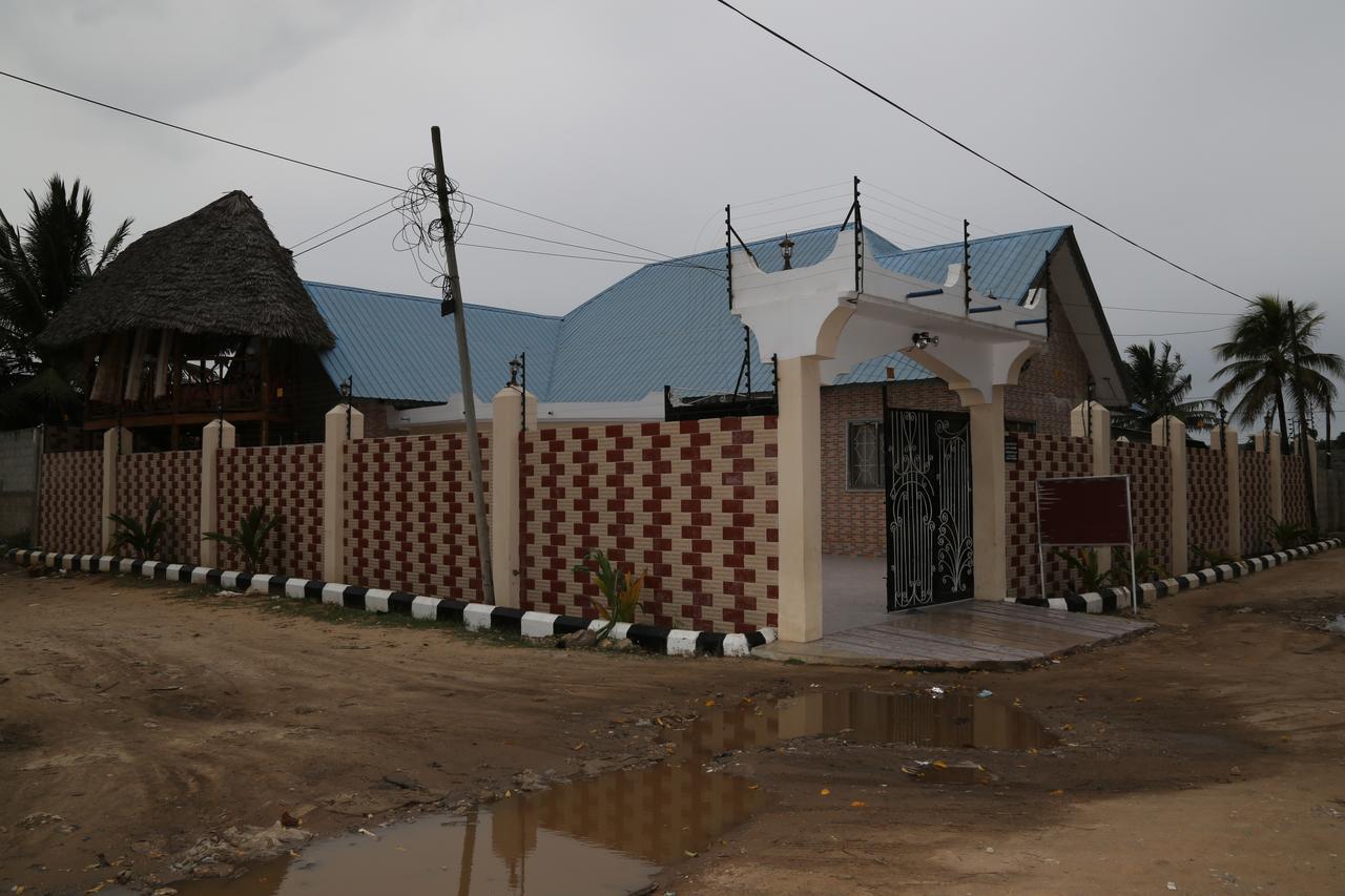 Dalma Lodge Bububu Exterior photo